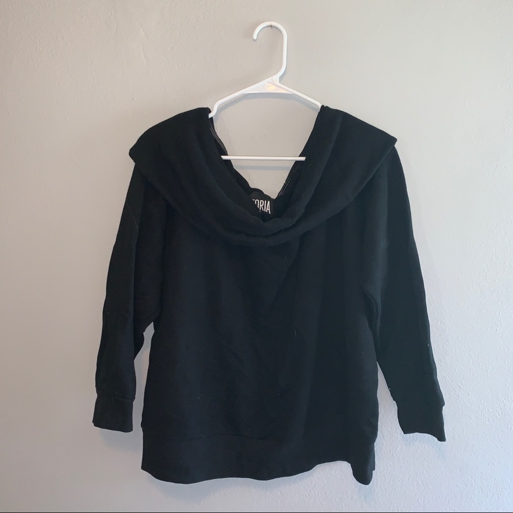 Victoria’s Secret top